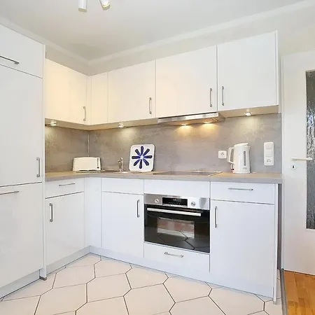Likedeeler 17 Apartment *