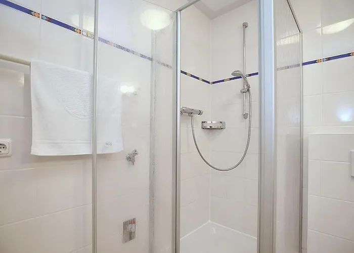 Lejlighed Likedeeler 17 *